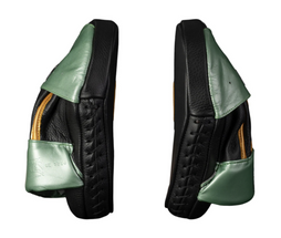 Manillas curvas o Manoplas para golpes Cleto Reyes, WBC